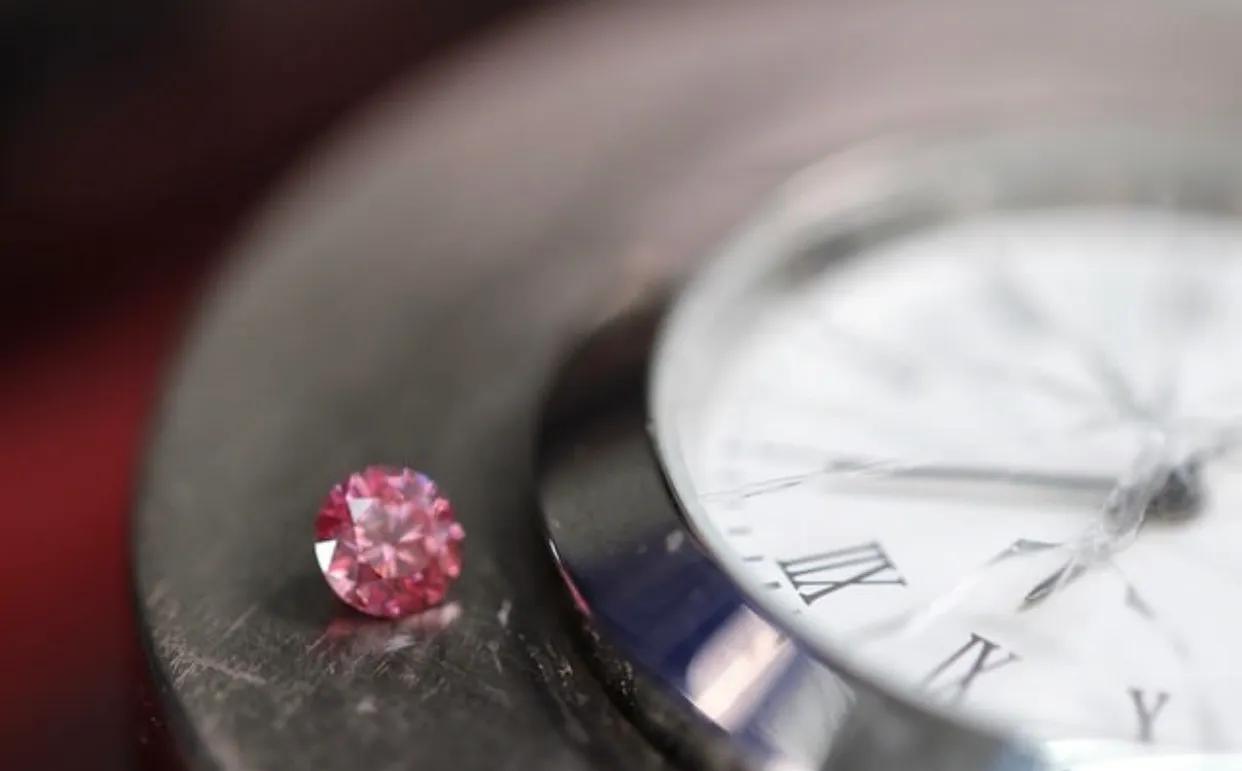 因为“意外”而让它们成为了钻石之王，浅谈彩钻