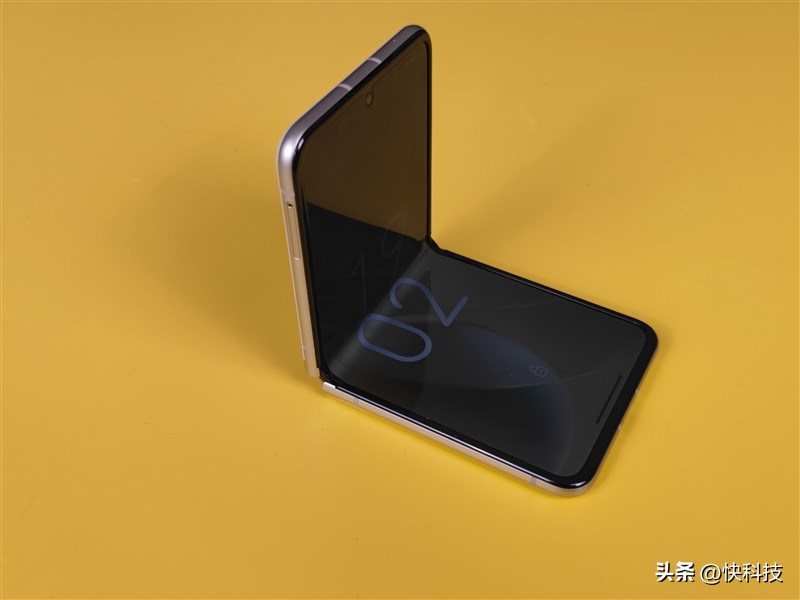 motorazr40ultra第四代,折叠屏手机motorazr40ultra