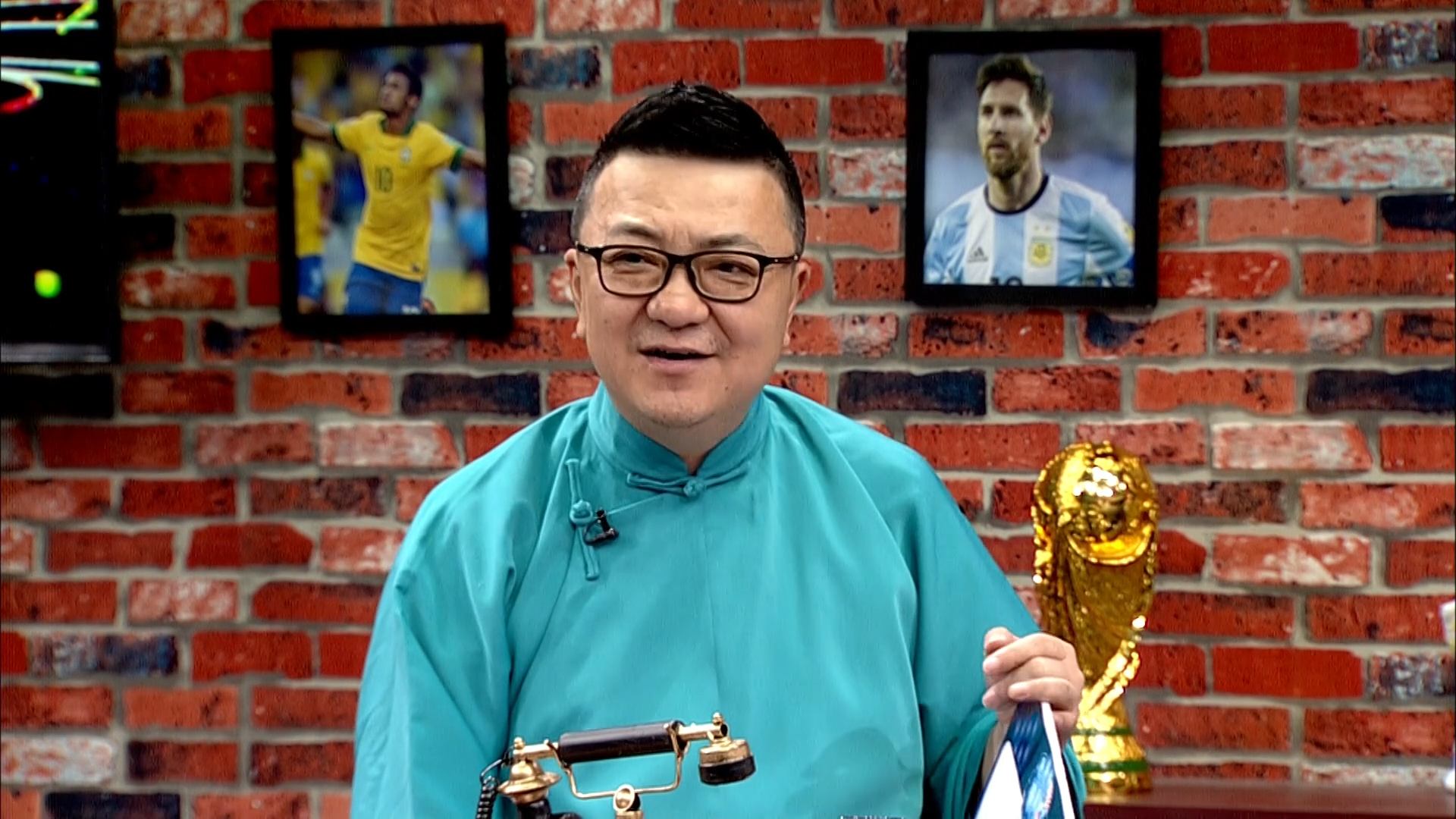 我们是球盲，但总好过流氓