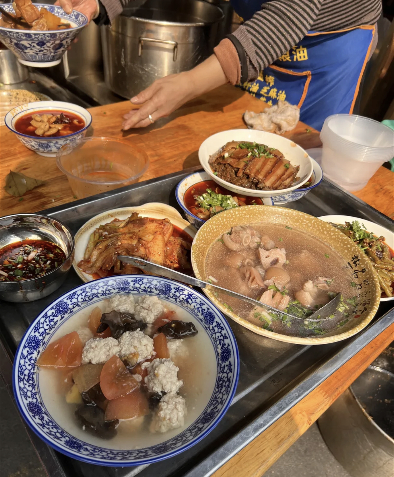 肥肠爱上蛙团购红牌楼,成都川记肥肠豆汤饭红牌楼