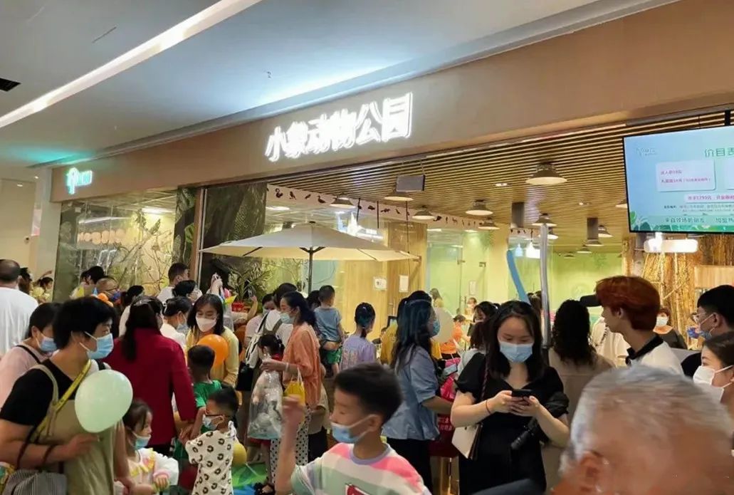 郑州南龙湖新盖商业综合体 (郑州商业综合体楼盘)