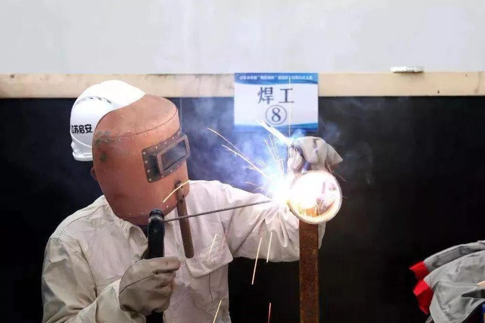 农民打工工资一般多少,农民打工月入6000的工作有吗