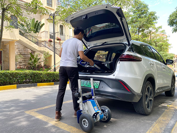 电动爬楼机的真实缺点,电动载人爬楼机优缺点及价格