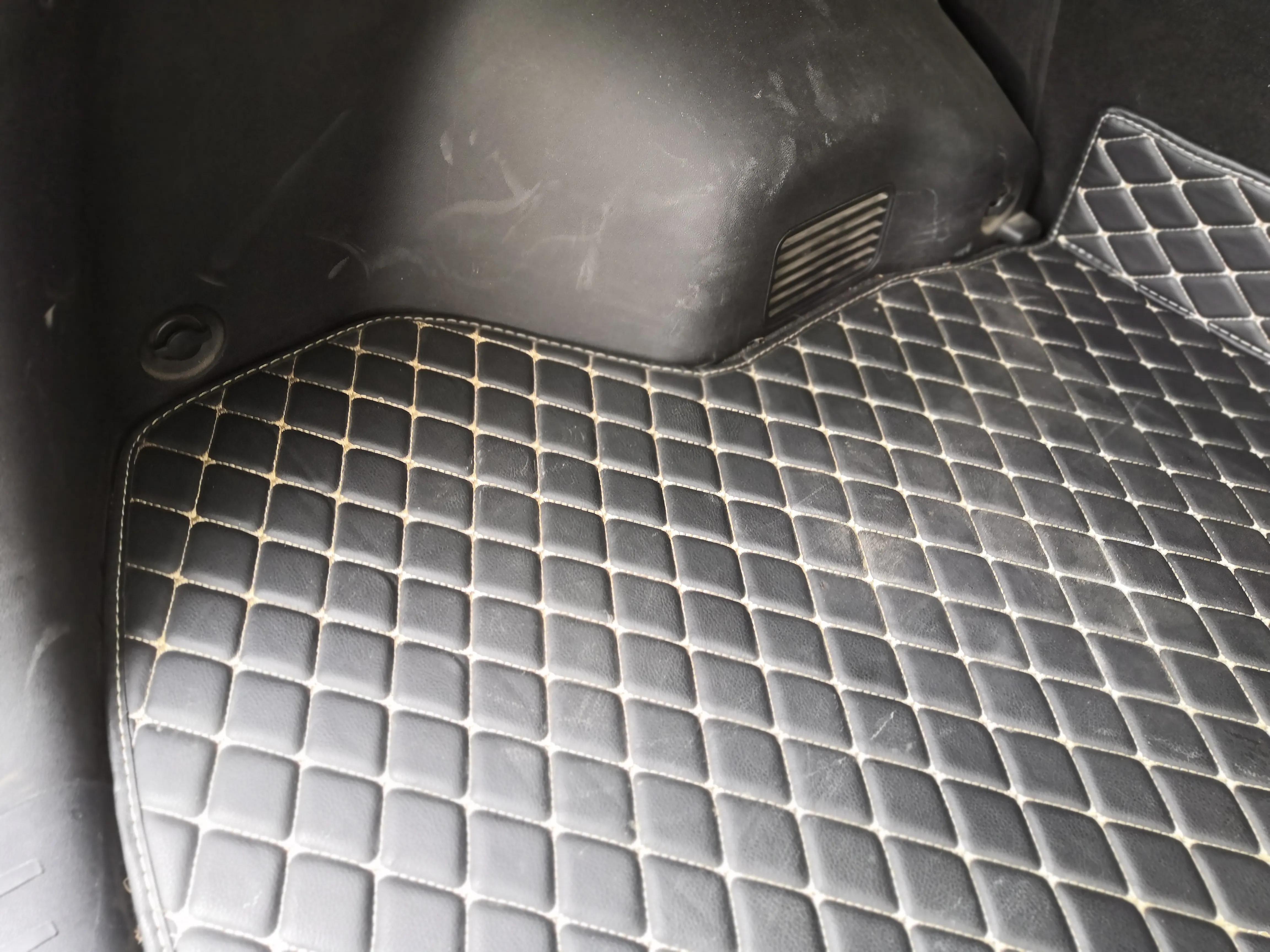 后备箱可以加装什么,汽车后备箱垫子选什么颜色好打理