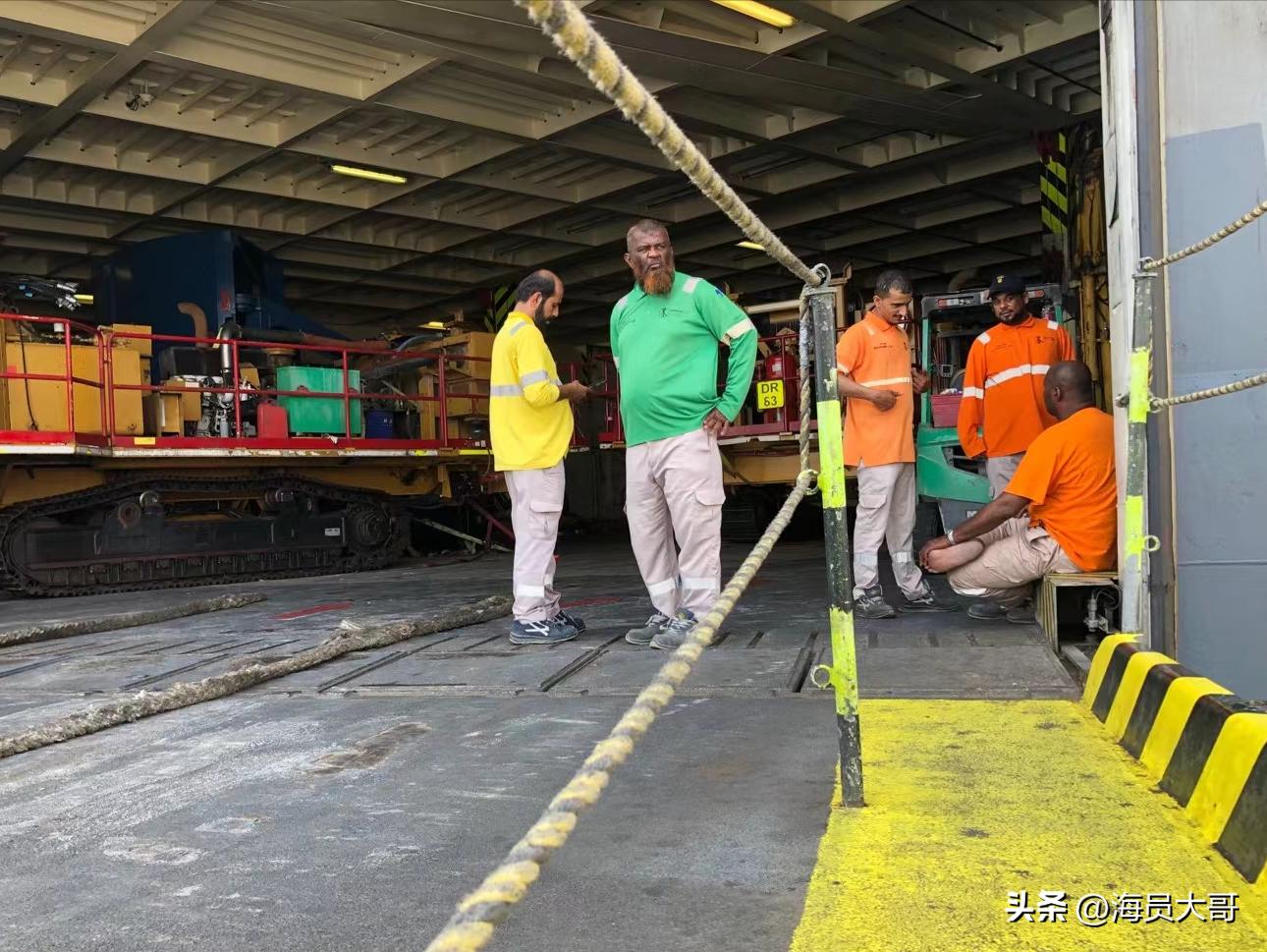 我，航海13年，工作赚360万，兼职赚860万，还是觉得跑船路子宽