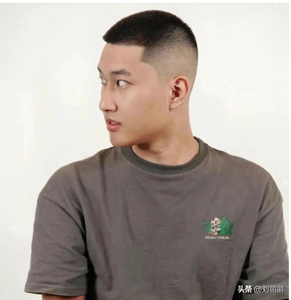 男士发型锅盖头式圆寸头,男士短发发型圆寸飞机头教程