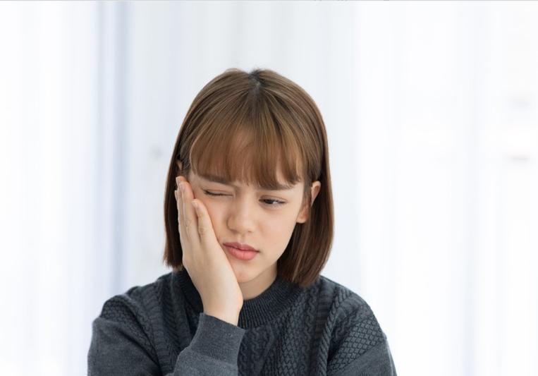 急性牙髓炎疼痛属于几级疼痛,急性牙髓炎会导致耳颞部疼痛