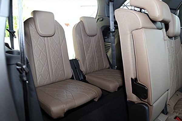 20万内家用最值得推荐的suv,20万左右家用买轿车好还是suv好