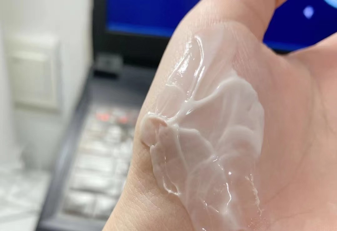 秋冬30岁用什么面霜比较好,过了三十岁女人该用什么护肤品