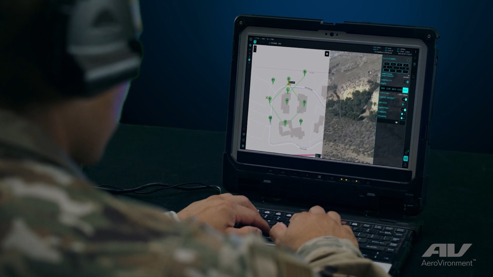 弹簧刀随身携带,便携式背包导弹