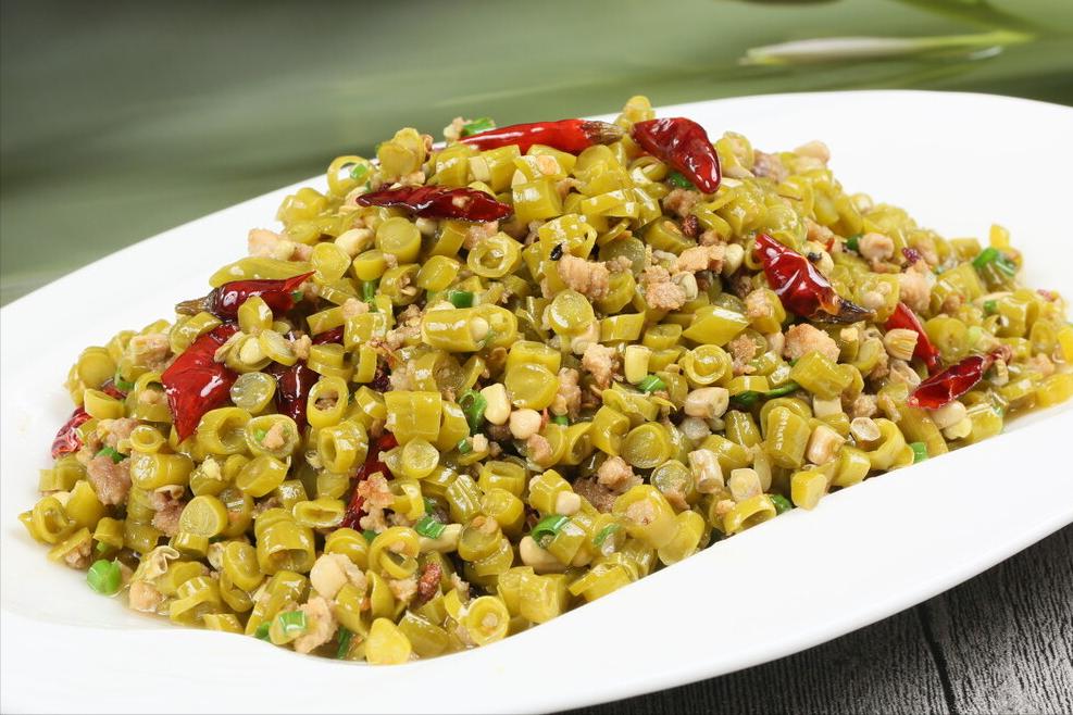 泡椒酸豆角的腌制方法放多少盐,腌酸豆角只加盐和花椒