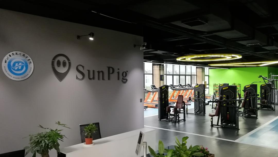 校企合作共建实训基地,校企专业共建