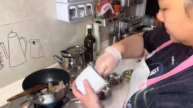 天冷了炖一盅汤,冬天每天喝汤