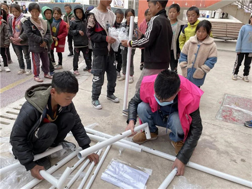 为中国足球梦想助力,为农村孩子筑梦爱心公益活动