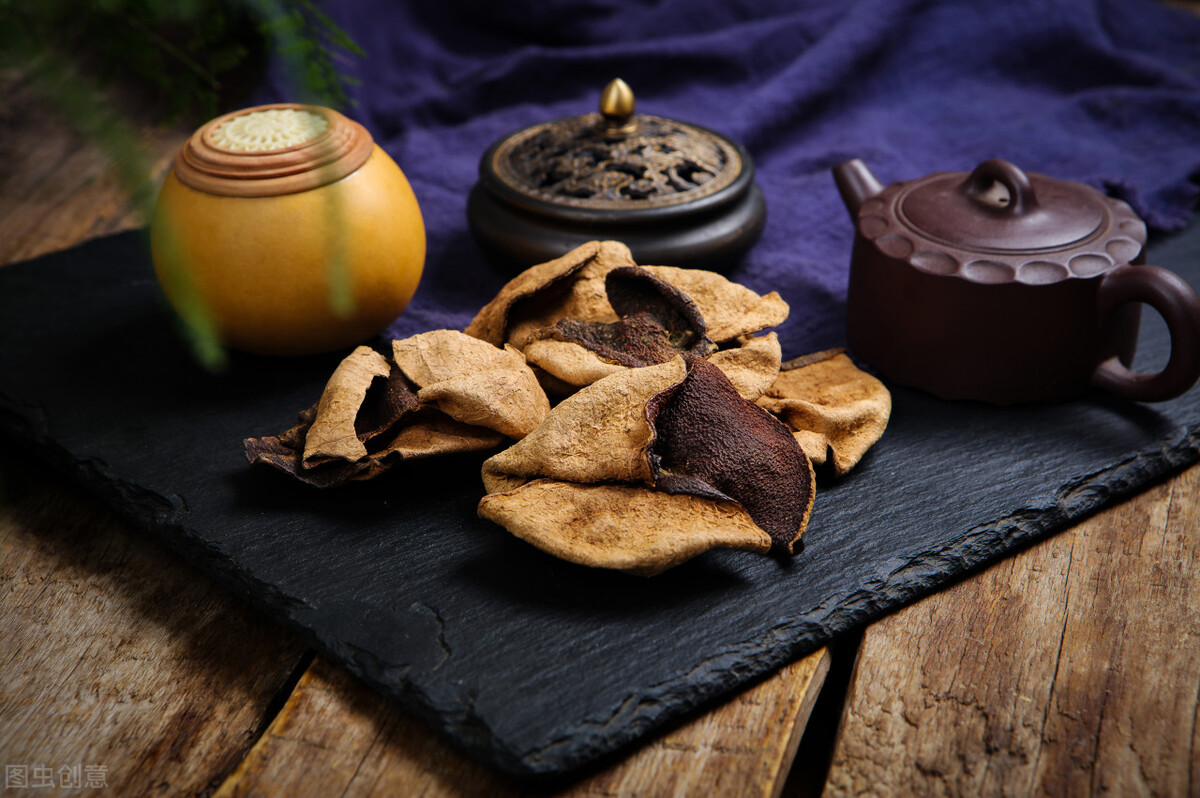 肝郁痰湿是先疏肝还是先祛湿,肝湿吃逍遥丸最快祛湿