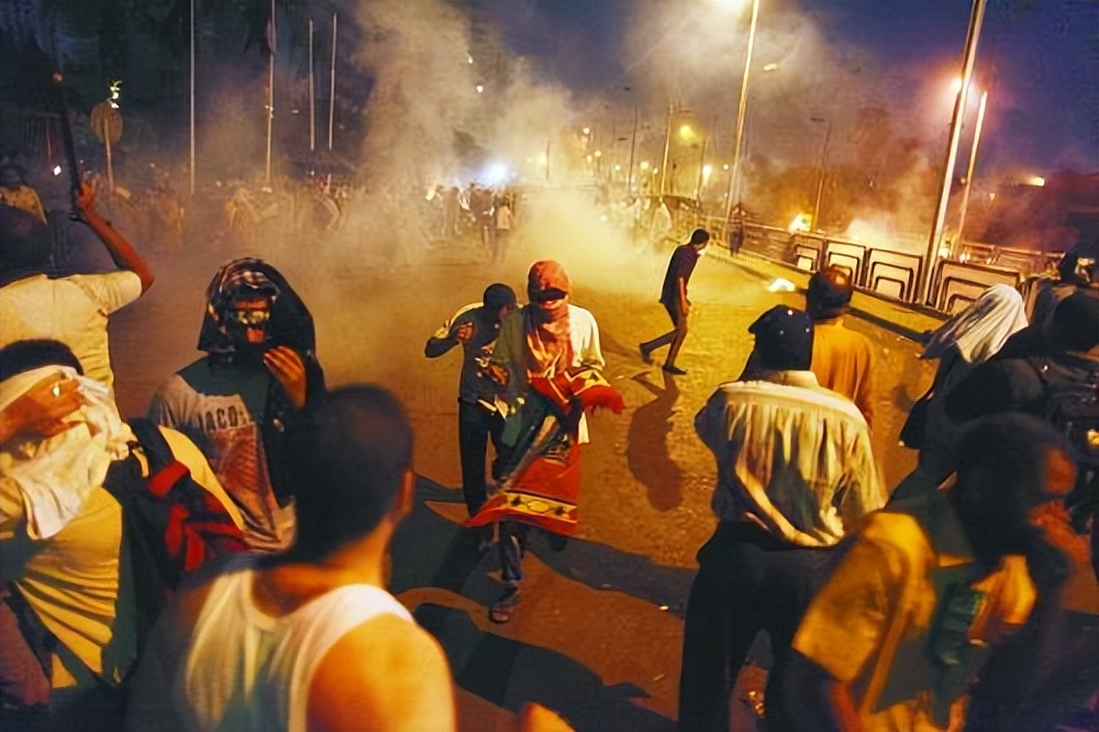 中国投资修建里海运河,中国投资100亿美元建港口