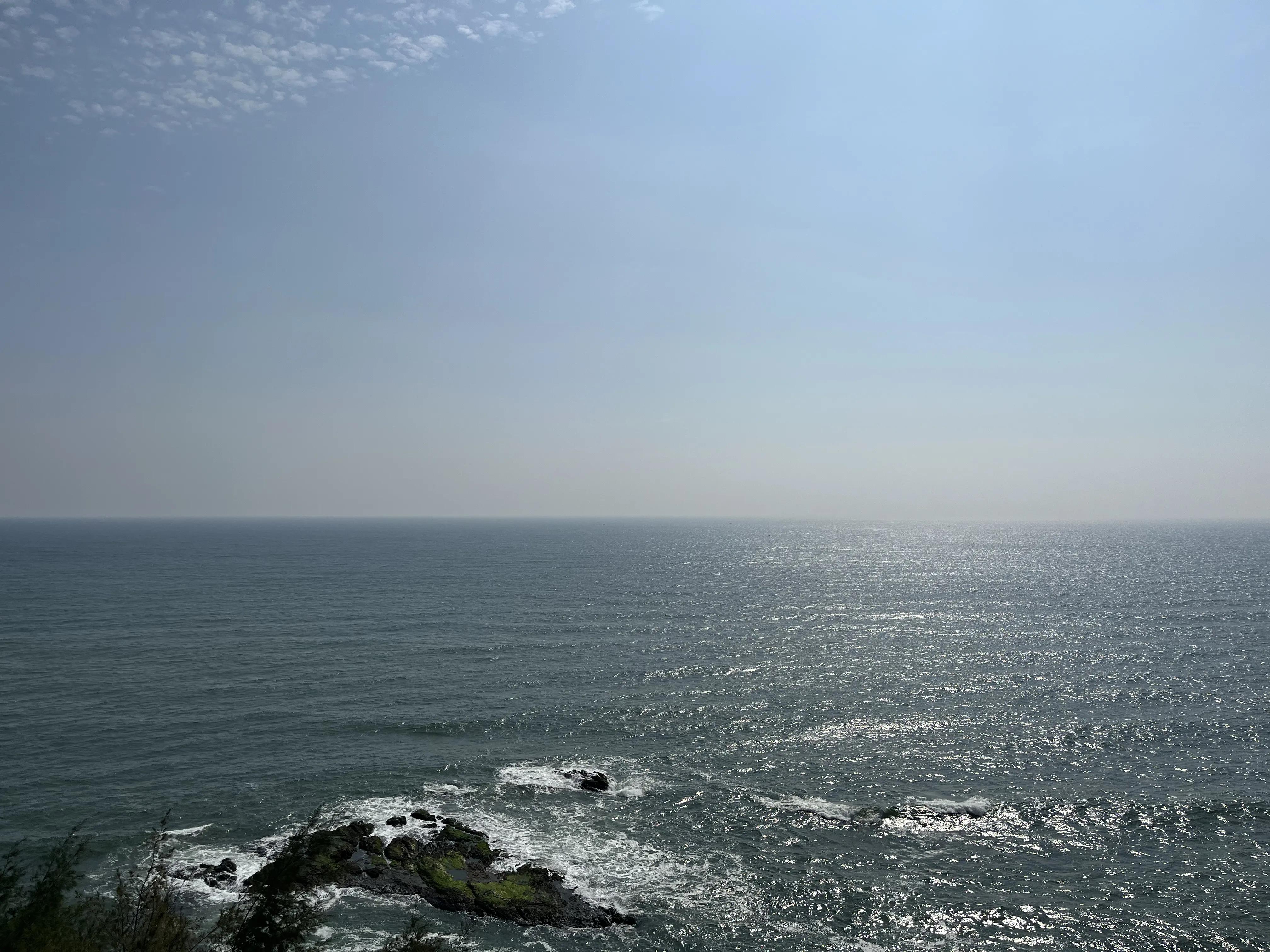 双月湾网红打卡地礁石酒吧地址,双月湾礁石酒吧消费