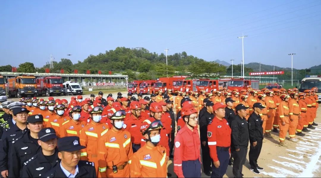 新年献词新征程谱写新辉煌,新年献词不负新时代逐梦新征程