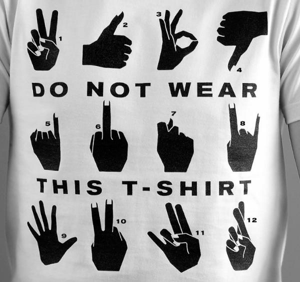 出门在外谨慎慢行,出门在外手势不能忘