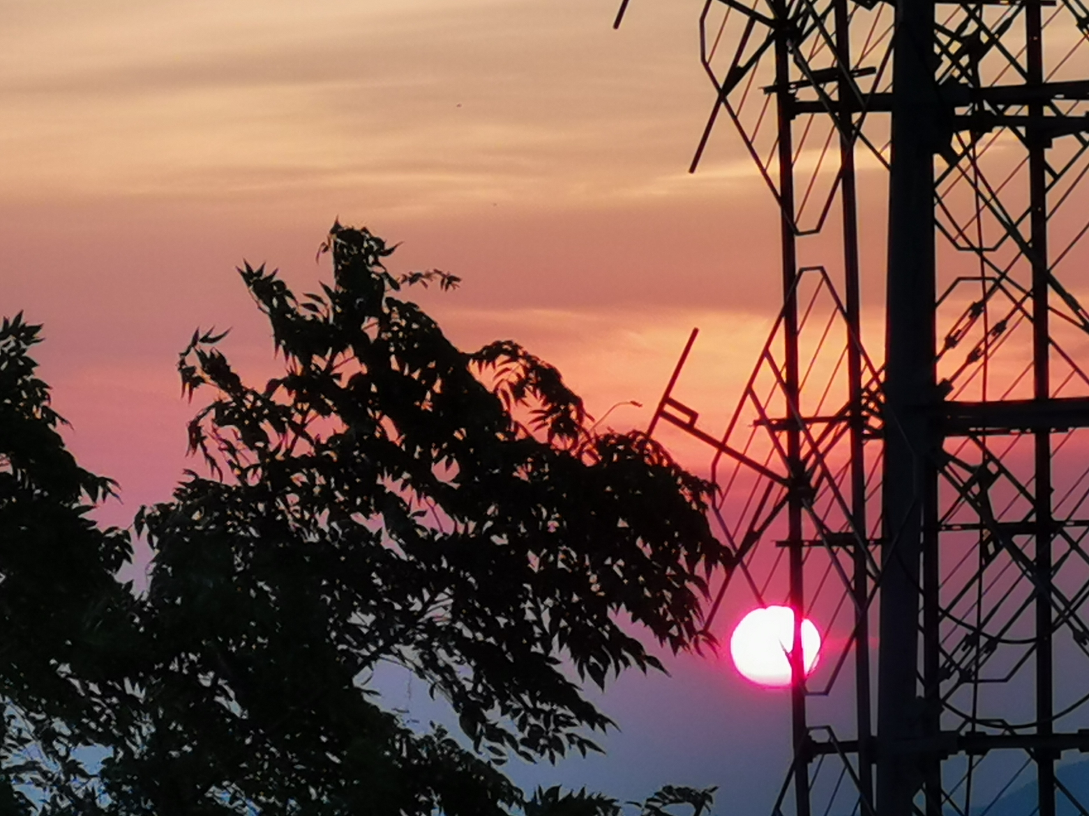 梧州白云山日出最新视频,白云山景区梧州开放时间