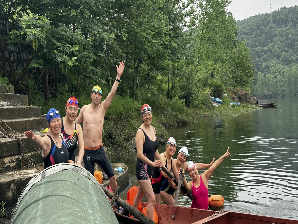 怀化第六届运动会游泳比赛,怀化鹤城泳协漂流