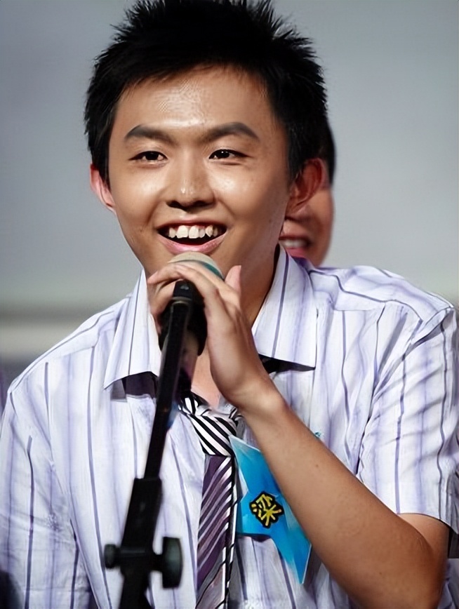 刘强东章泽天英国女王,刘强东章泽天英国参加婚礼照片