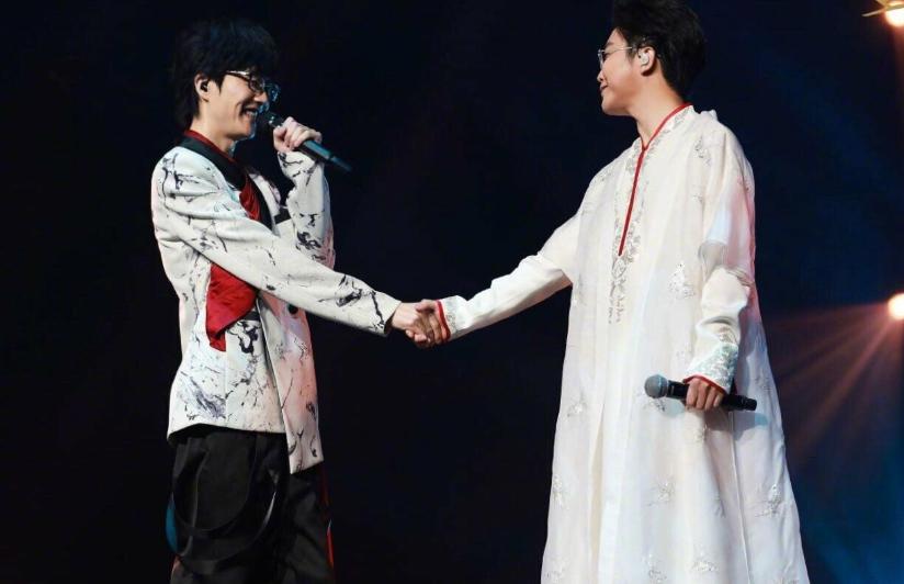 许嵩为啥被称为小周杰伦,佛系歌手许嵩