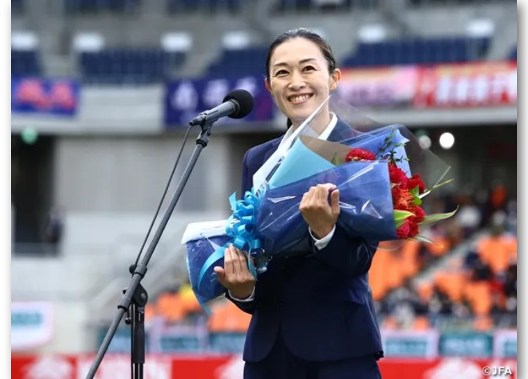 女裁判首次执法,日本女主裁