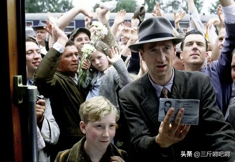 世界杯期间必看的足球电影之一,足球世界杯电影完整版