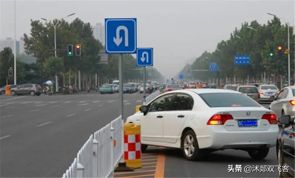 科目三掉头技巧及注意事项,科目三掉头的正确方法和技巧