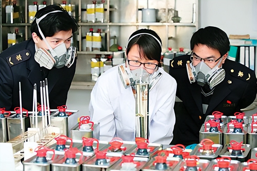 天啊！广东男子花13万进口美国海水，一年后靠这海水赚了盆满钵满