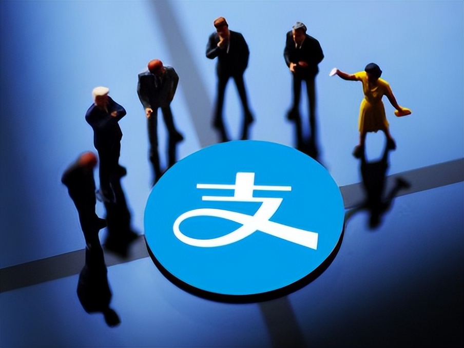 如果微信支付宝倒闭了，里面的钱怎么办呢？