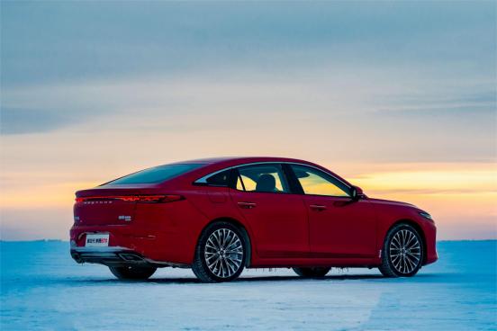 踏青自驾游最好的车,踏青千里马