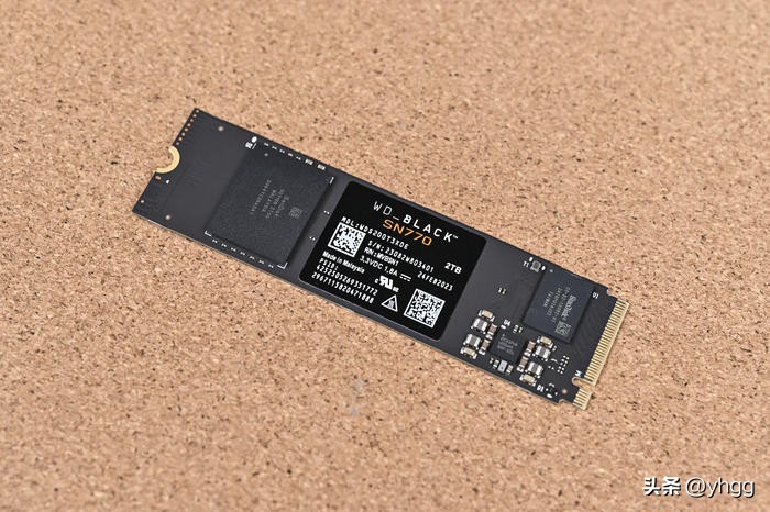 乔思伯d41meshscreen黑色款,机箱乔思伯松果d41mesh黑色版