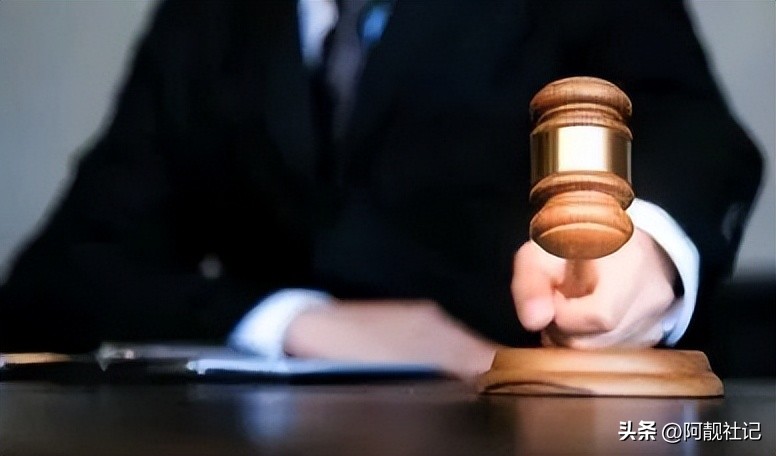 90后夫妻：淫秽视频售卖与贩卖色情云盘，哪个牢饭吃得久？