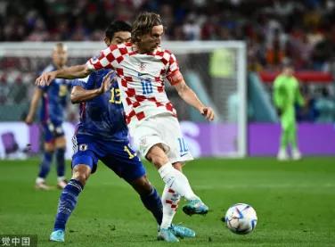 澳日韩止步世界杯16强,日韩对中国足球落后点评