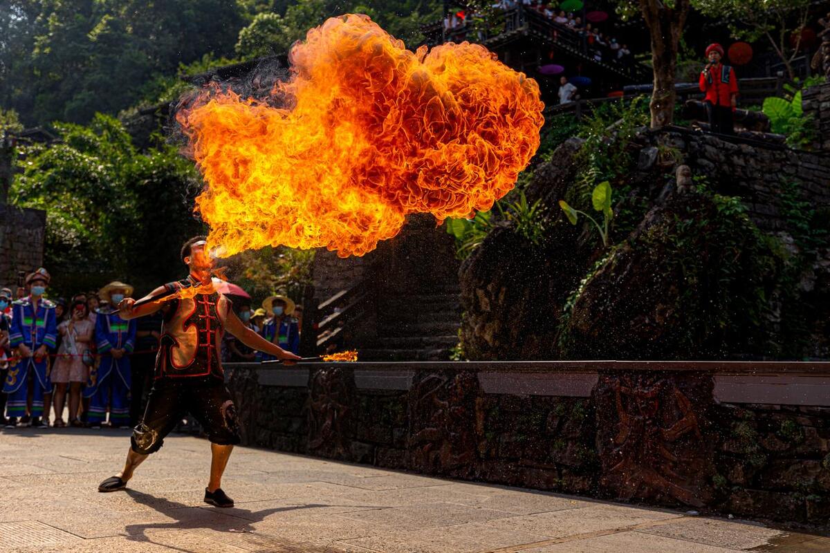 切辣椒手辣什么方法解辣,切辣椒手辣怎么办最有效的方法