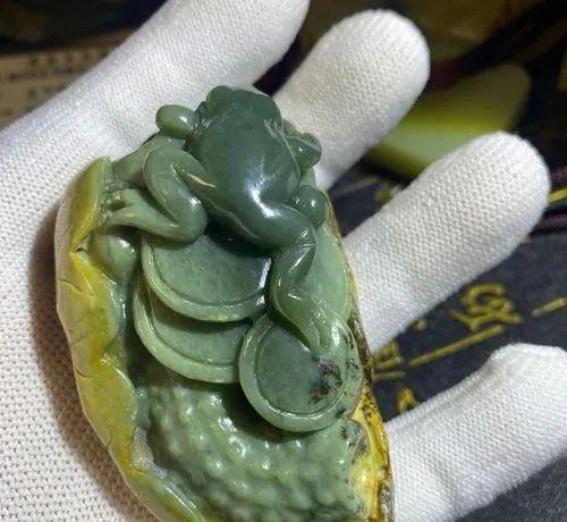 揭秘河磨玉：藏玉界的黑马，价值几何？