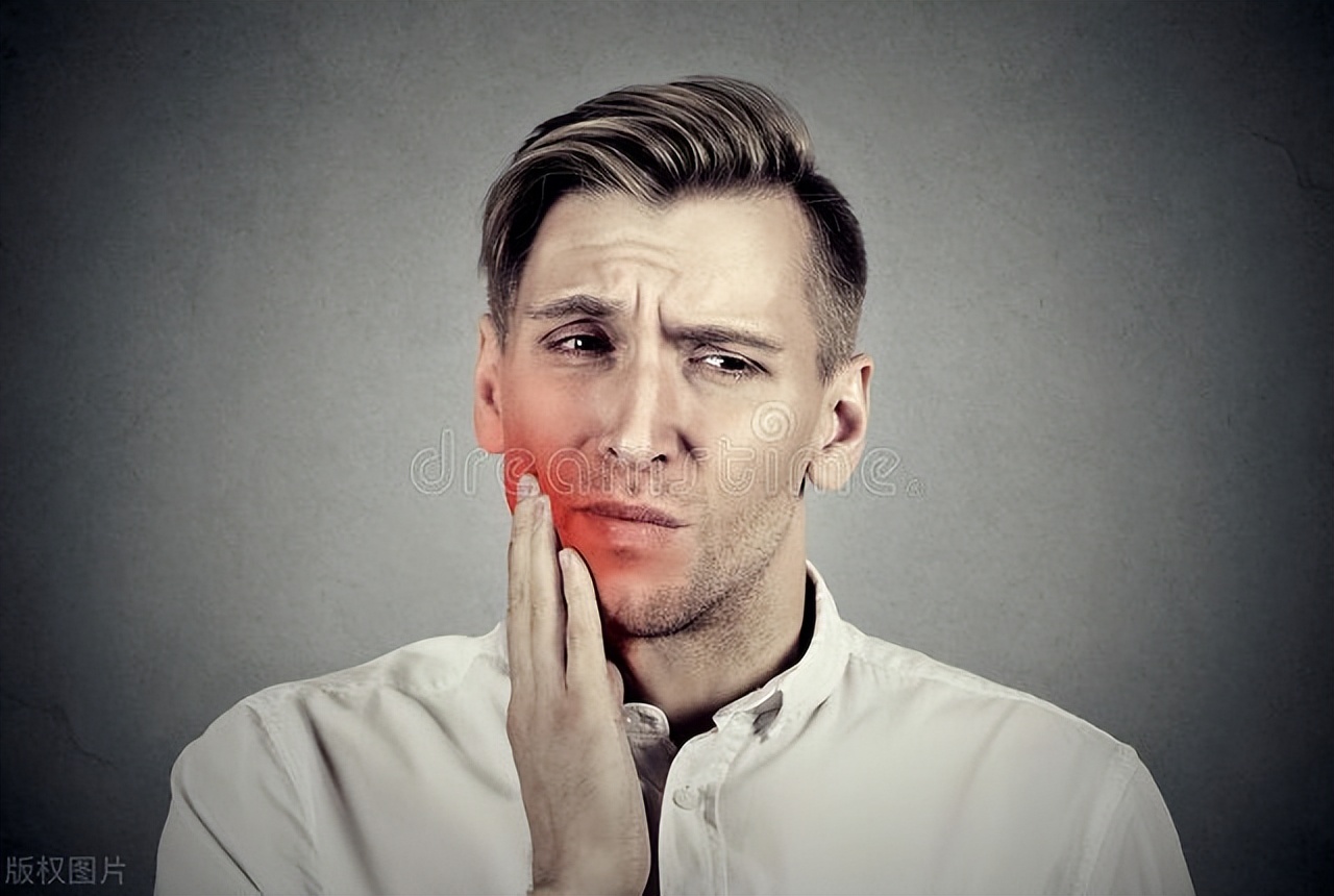 牙龈肿痛持续一个月了癌症,经常牙龈肿痛反反复复会不会得癌