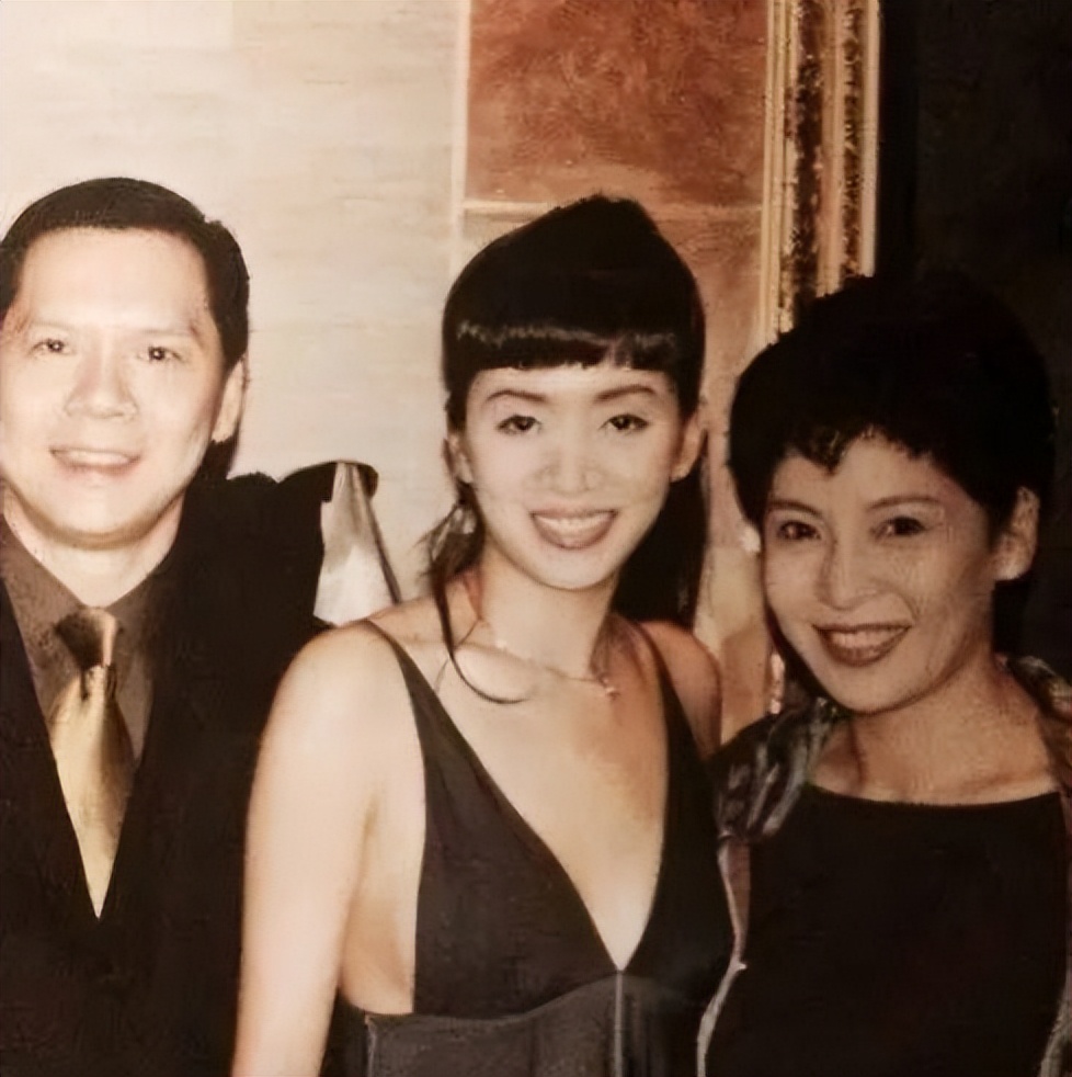 向佐被曝出轨郭碧婷如何回应,郭碧婷向佐婚后最新真实消息