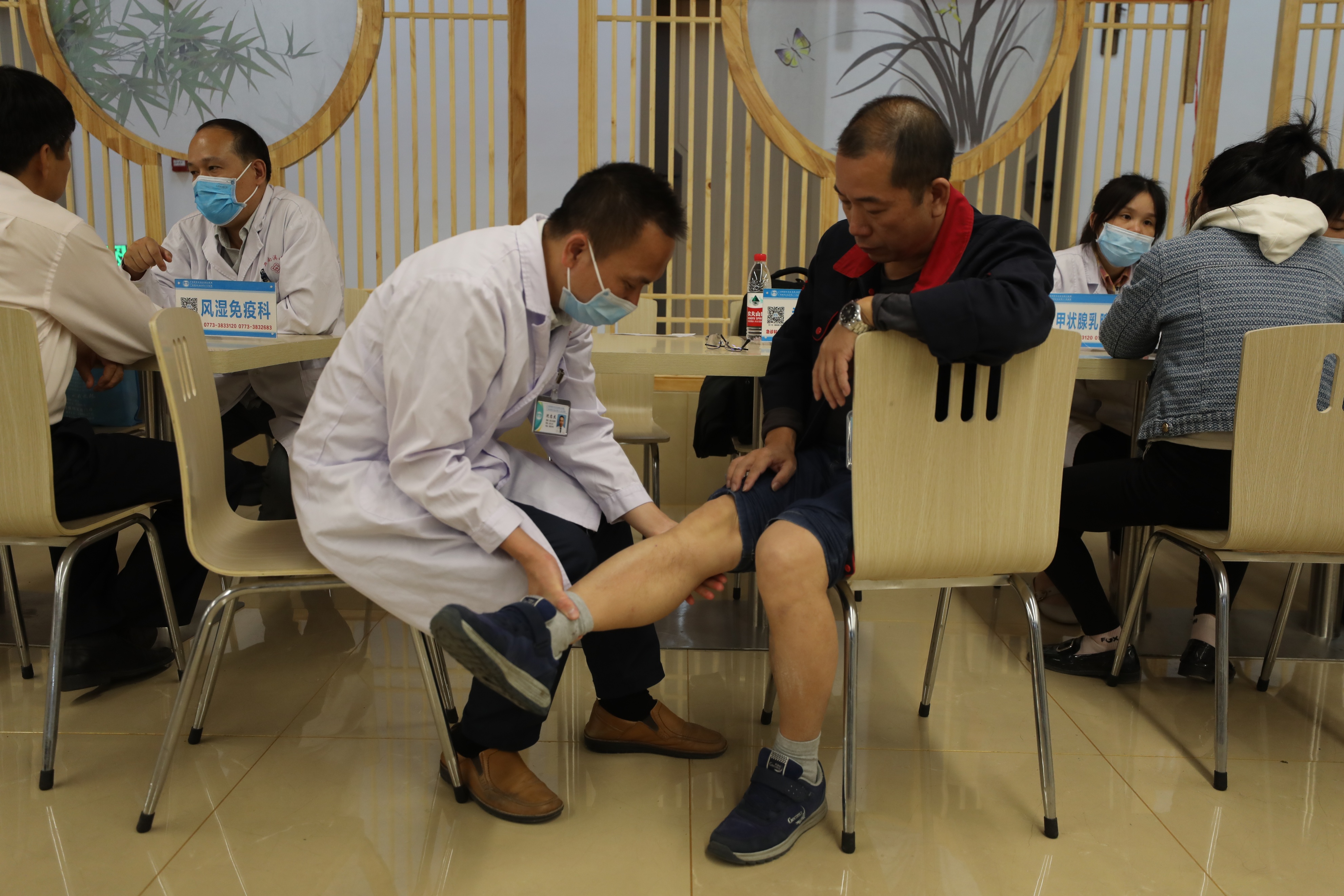 南溪山医院送健康进单位第49站走进桂林长海发展有限公司