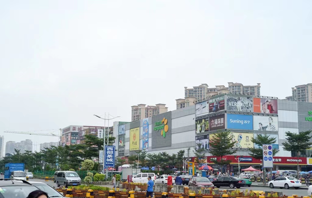 工厂上班月薪3500加班多你会去吗,深圳工厂上班工资真实情况