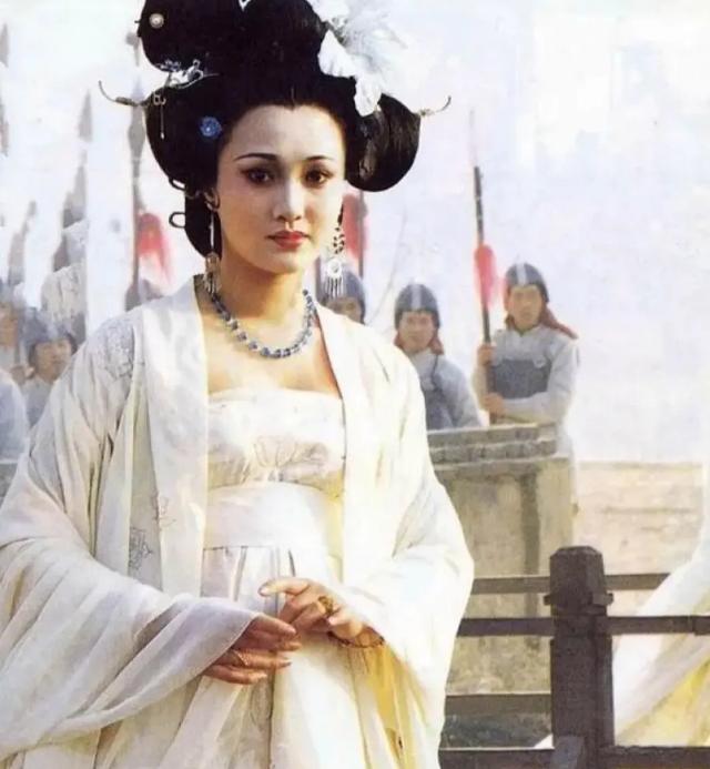 历史上真实的杨玉环身高体重,杨玉环的身高体重历史有记载吗