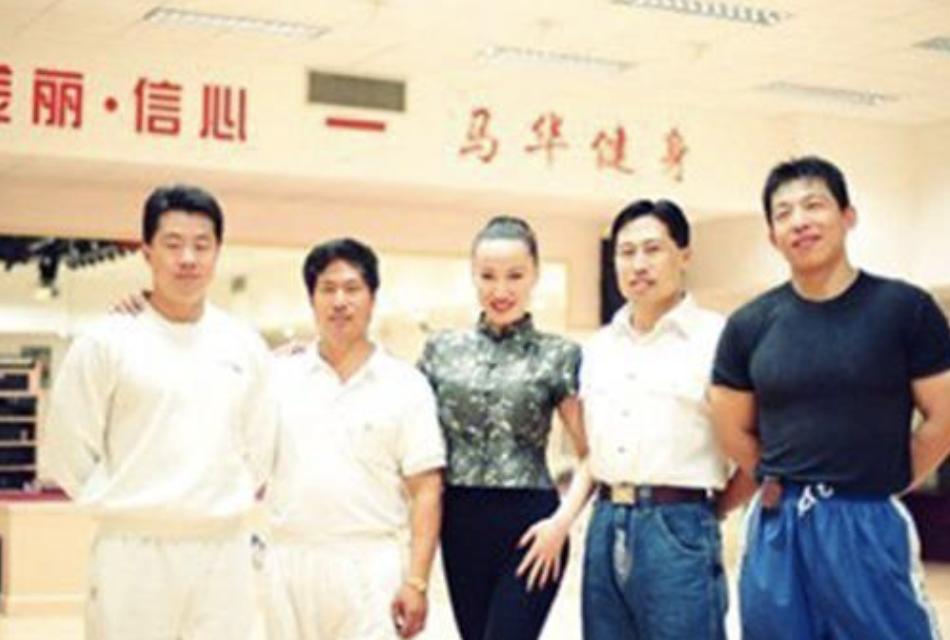 健美操马华个人资料,马华中国首位健美操明星
