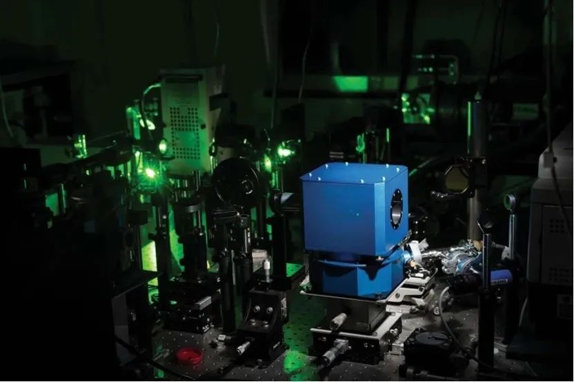 低温超导论文解读,室温超导论文最新消息