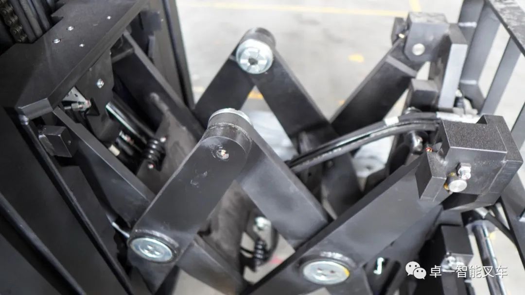 卓一所有叉车视频,卓一智能叉车交流会