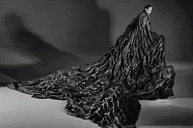 “垃圾”盛宴？还是视觉盛典？