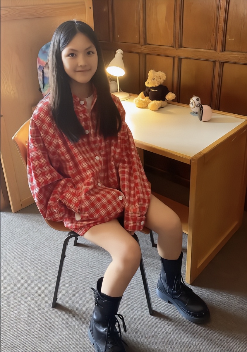 异装癖、假名媛、绝望的文盲…这些星二代究竟在“高贵”什么？