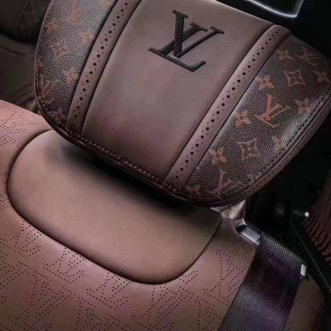 lv和奔驰合作的车,lv高端商务车