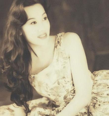 金星和张克莎是同一个人吗,张克莎和金星视频